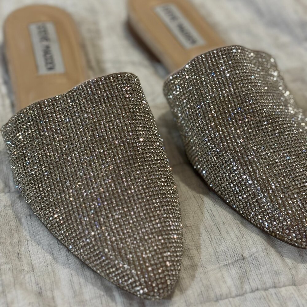 Steve Madden Fenie Rhinestone Mules Size 6W